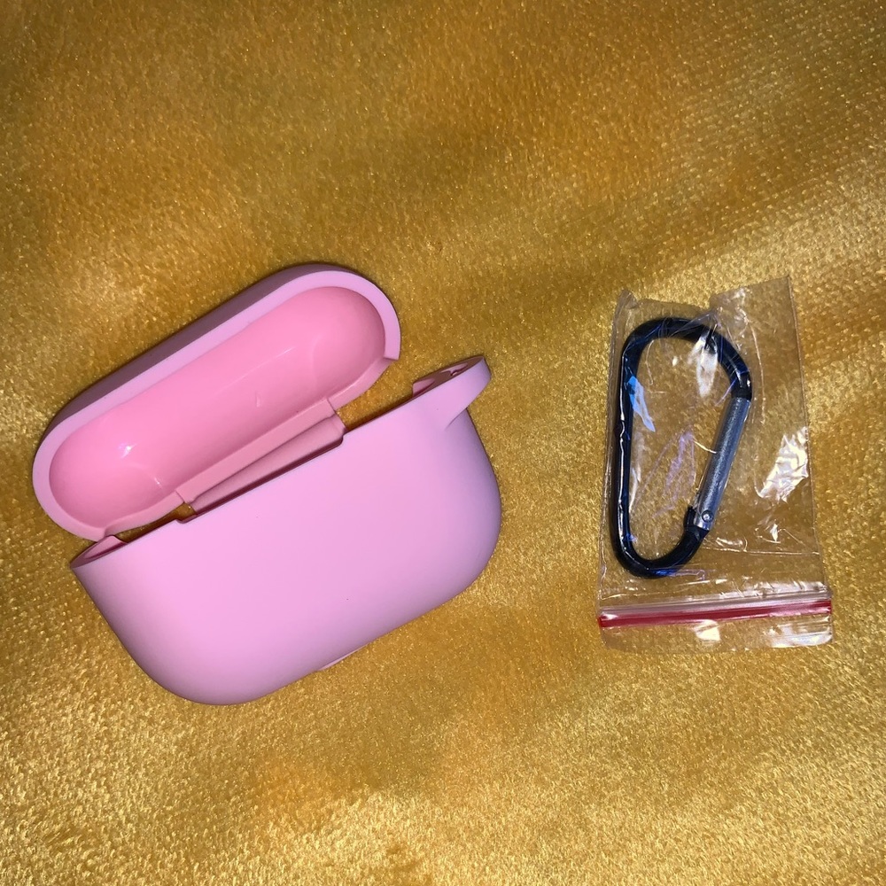 Pink AirPod Pro Silicone Case NWT